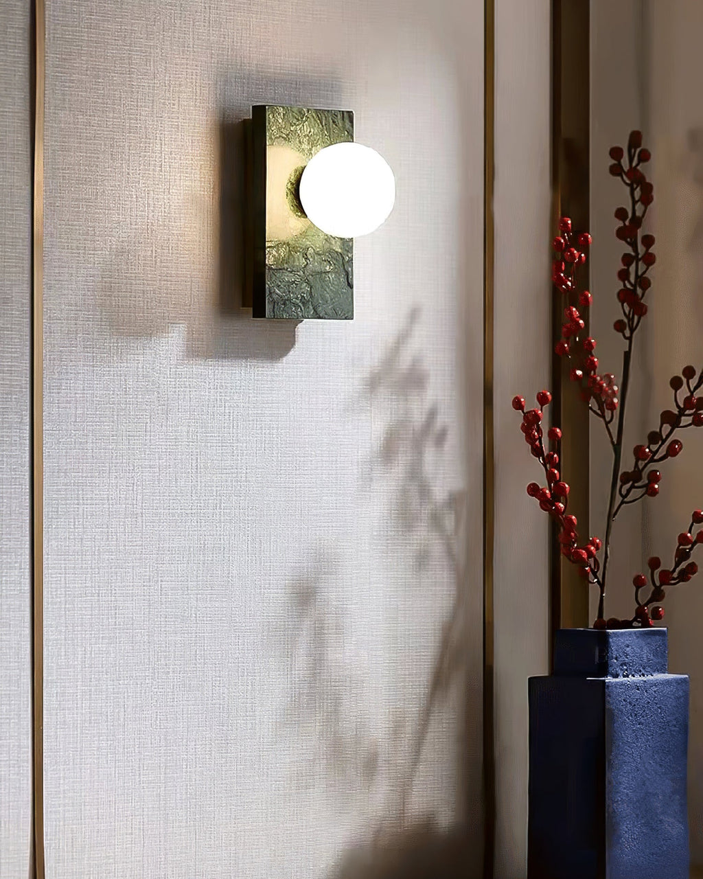 RAVENSCROFT WOVEN BRASS WALL SCONCE
