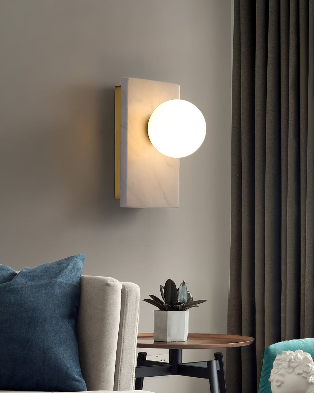 RAVENSCROFT WOVEN BRASS WALL SCONCE
