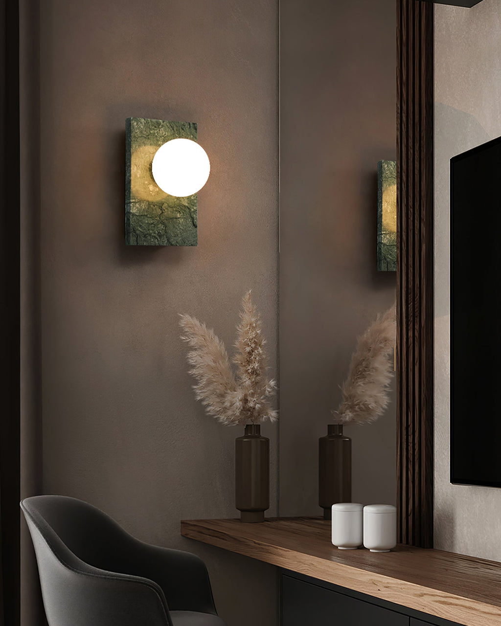 RAVENSCROFT WOVEN BRASS WALL SCONCE