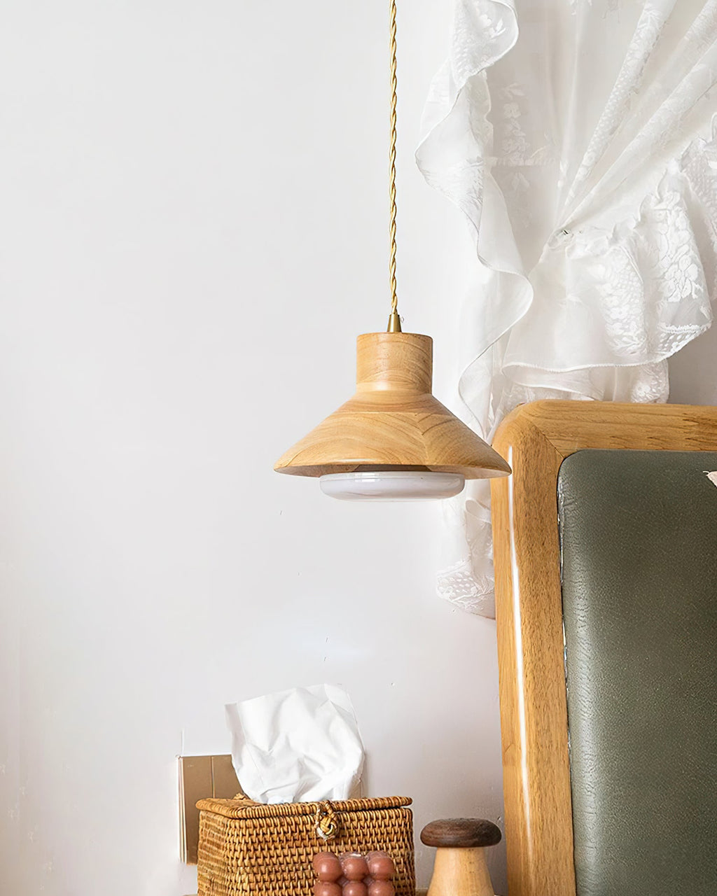 RAVENSCROFT HANGING LIGHTING CAGE