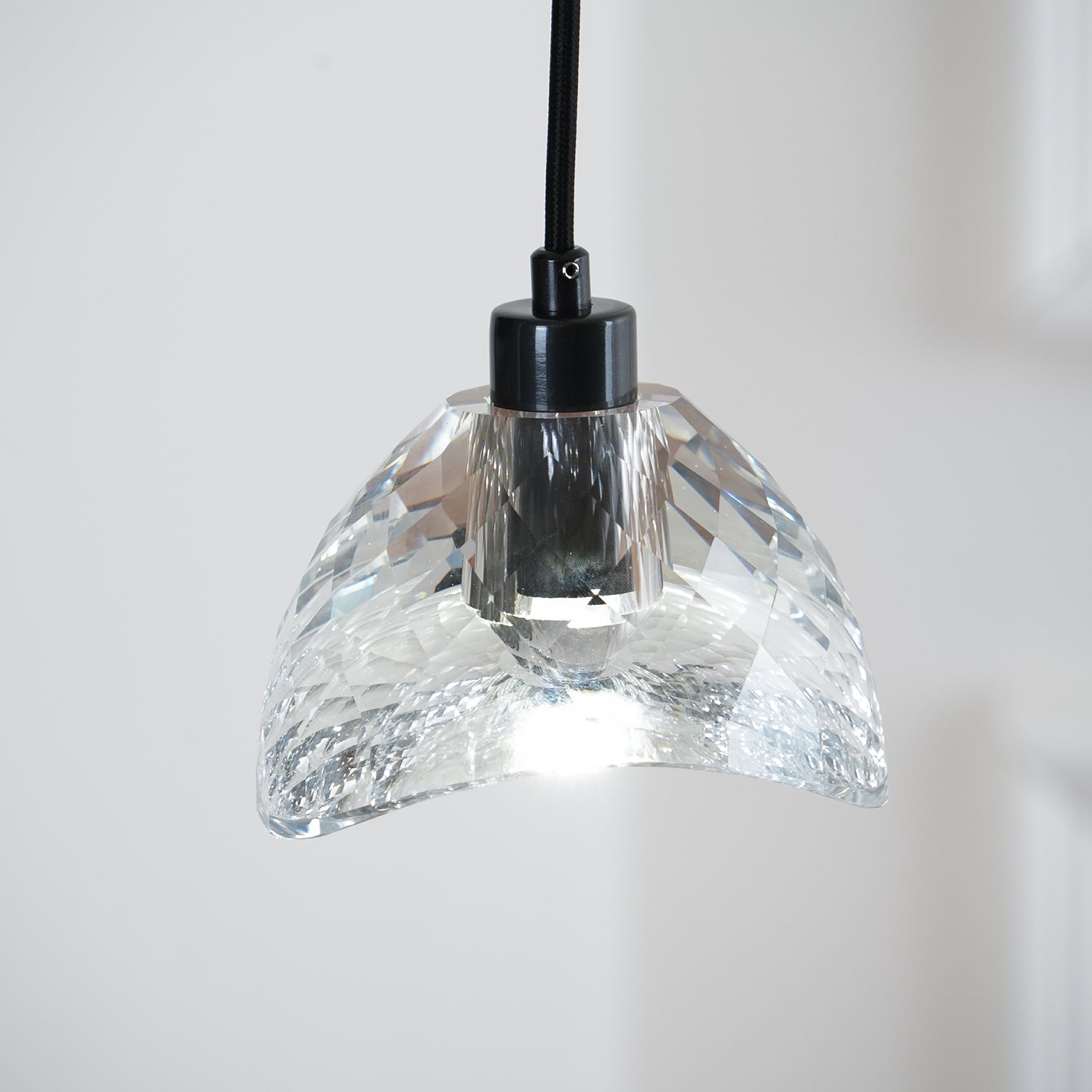 WINTHROP GLOBE HANGING LANTERN