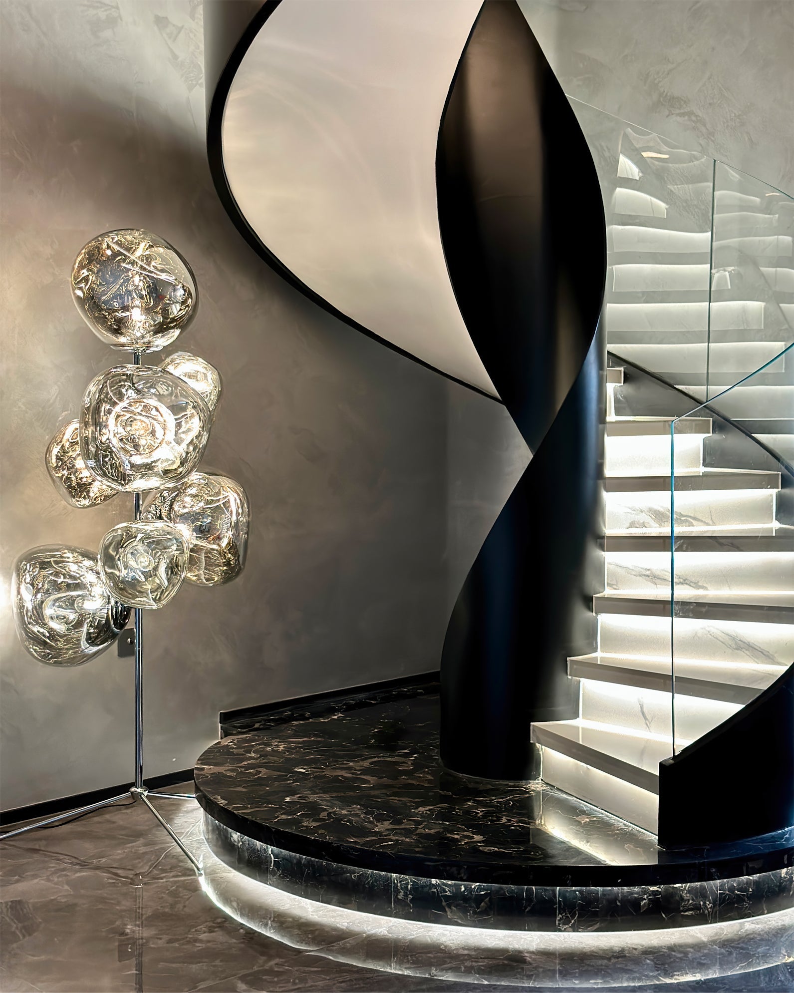 FELBRIDGE VOLCANIC GLASS TORCH LAMP