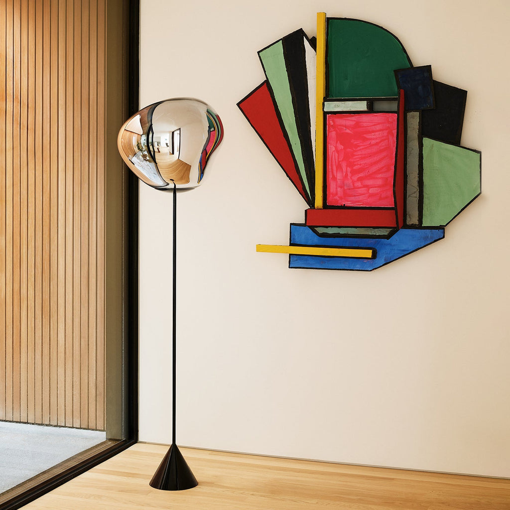 RAVENHURST GLOWING COLUMN FLOOR LANTERN
