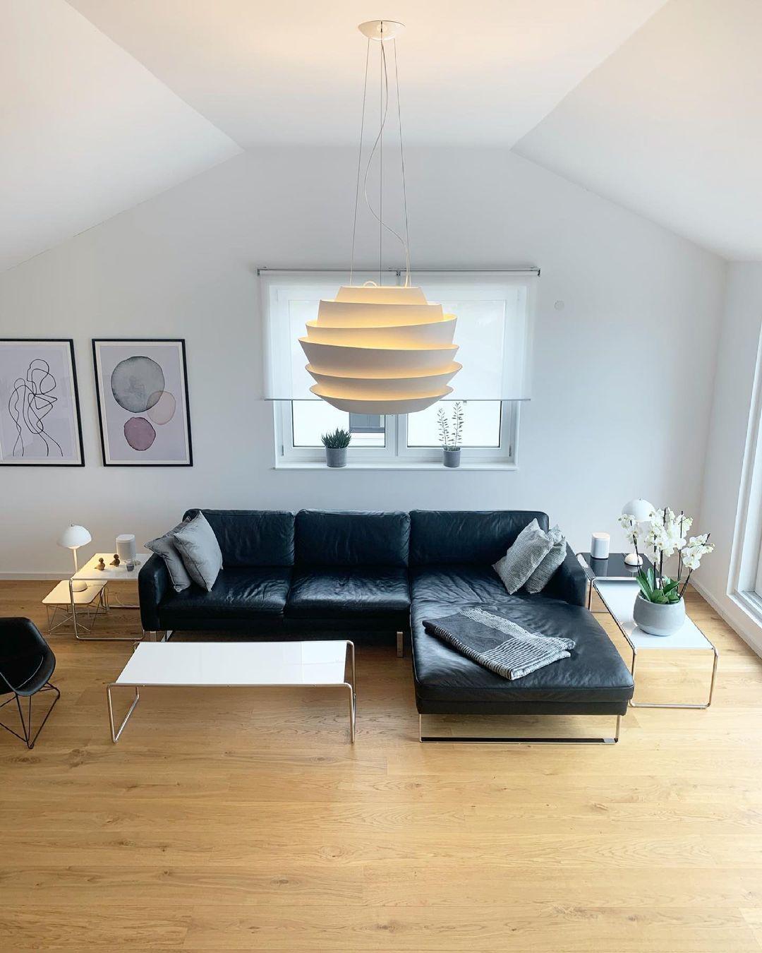 VIVIENNE SUNBEAM HANGING ILLUMINATOR