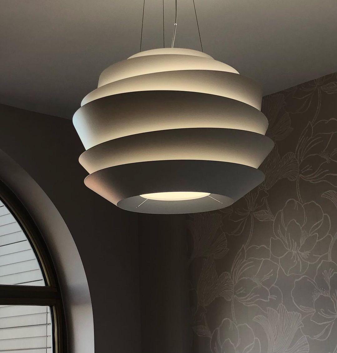 VIVIENNE SUNBEAM HANGING ILLUMINATOR