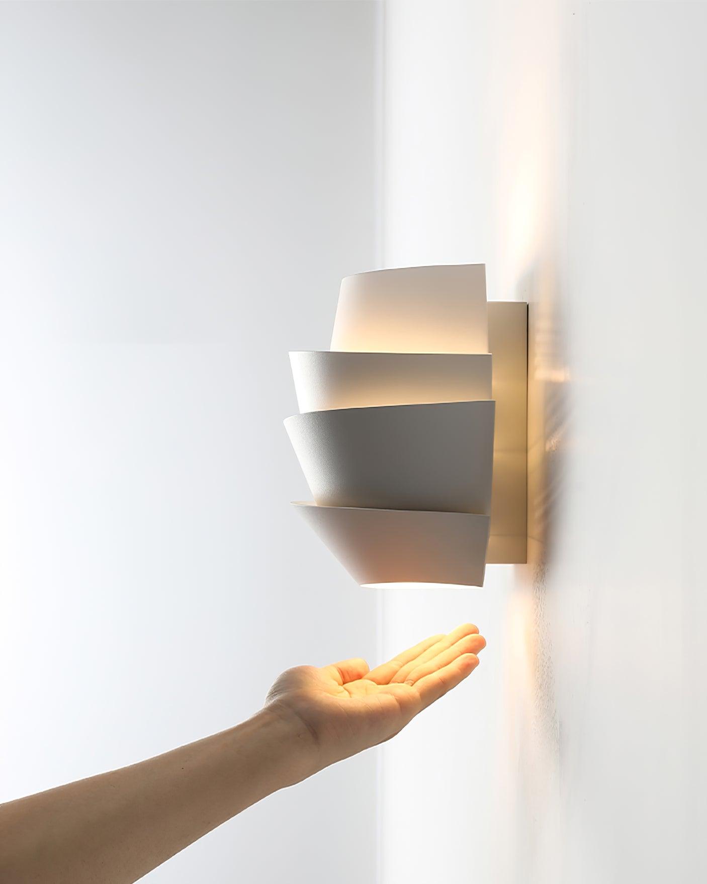 VIVIENNE SUNBURST WALL SCONCE