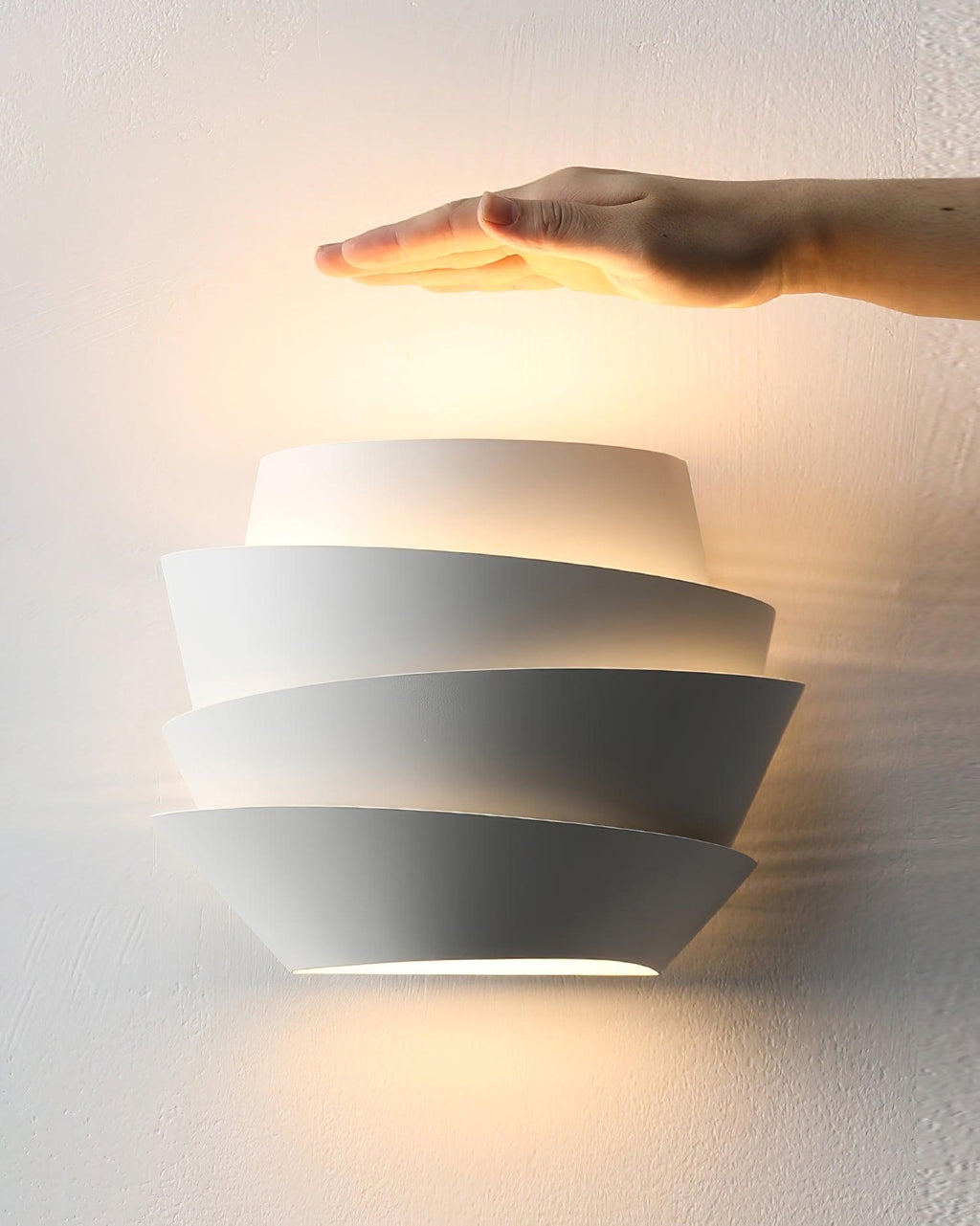 VIVIENNE SUNBURST WALL SCONCE