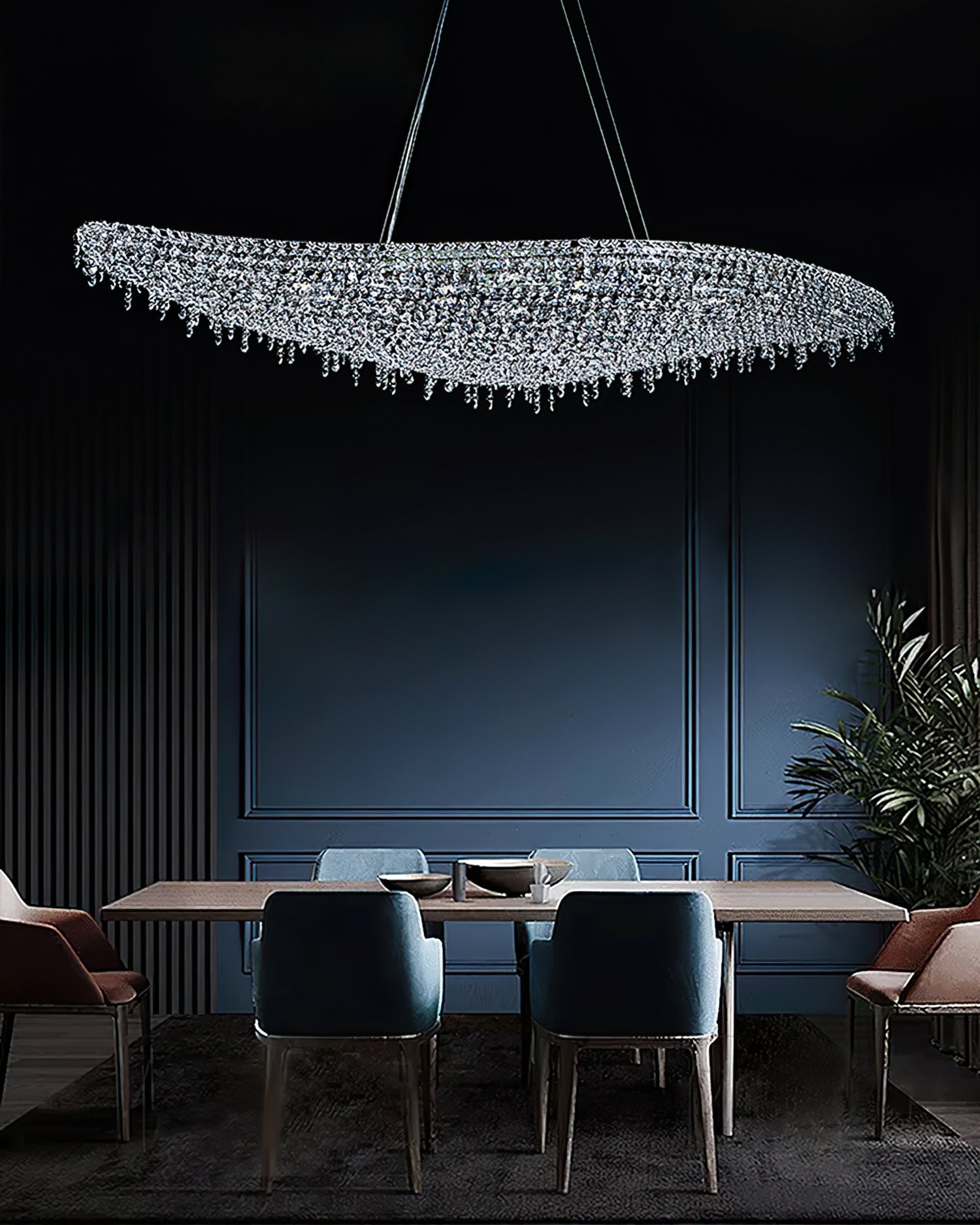 VIVIENNE CRYSTAL LEAF CANDELABRA