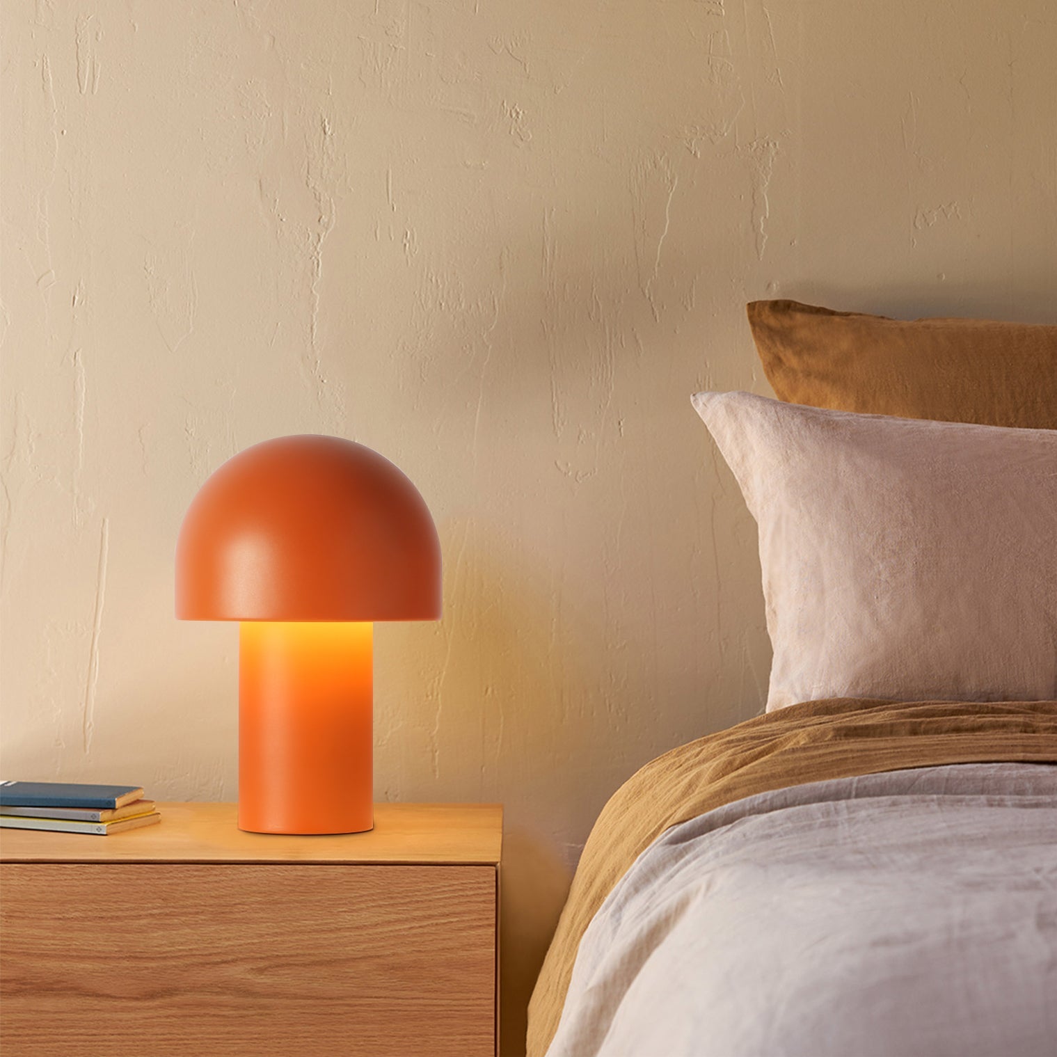 RAVENHURST ILLUMINATED CRESCENT LAMP