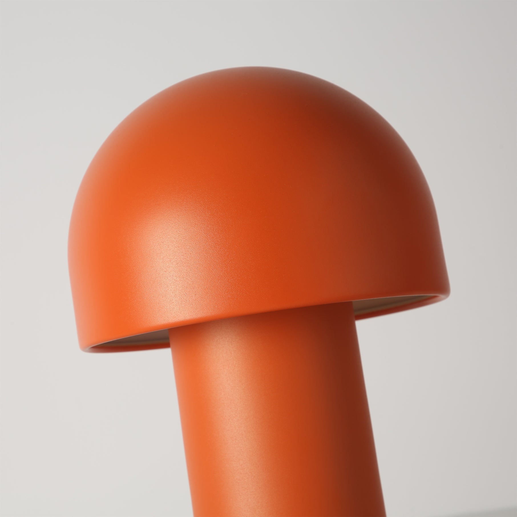 RAVENHURST ILLUMINATED CRESCENT LAMP