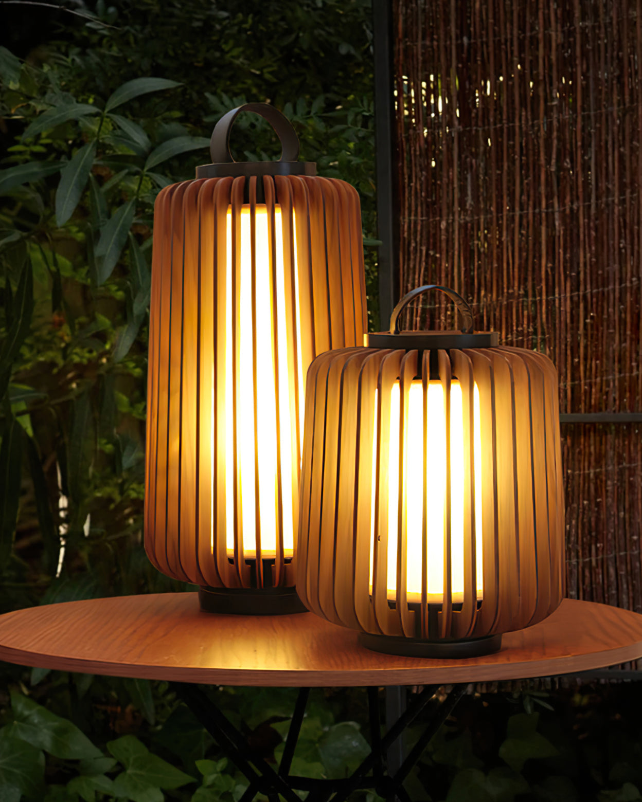 RAVENWOOD ALFRESCO ILLUMINATION LANTERN