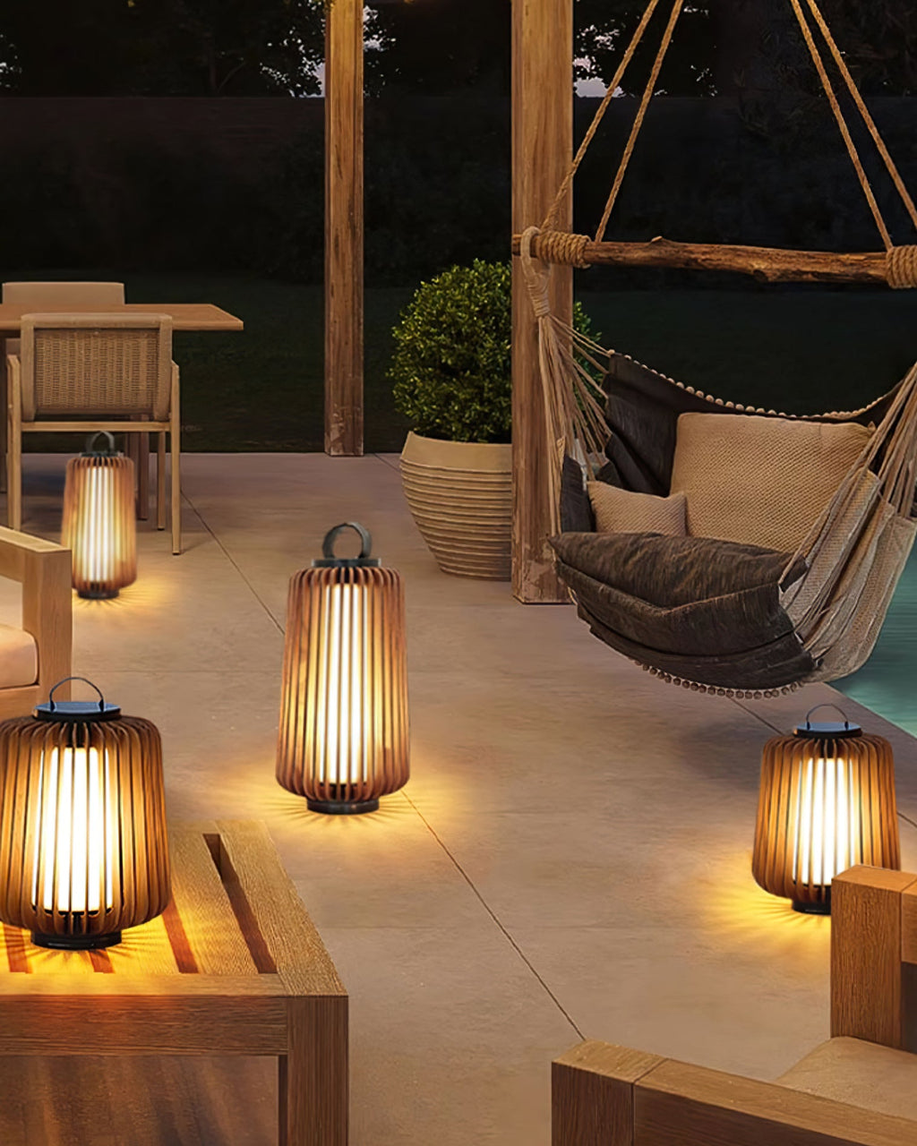 RAVENWOOD ALFRESCO ILLUMINATION LANTERN