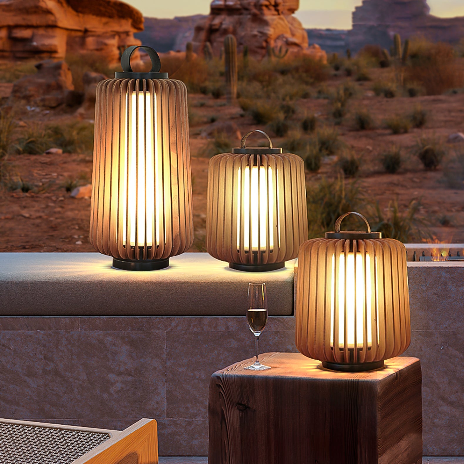RAVENWOOD ALFRESCO ILLUMINATION LANTERN