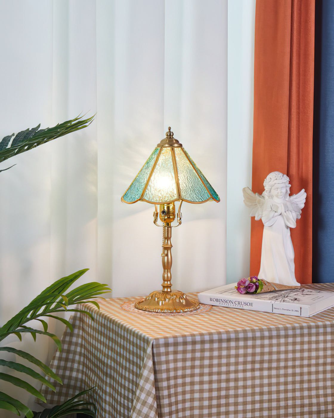 Winthrop Illuminated Grace Table Light