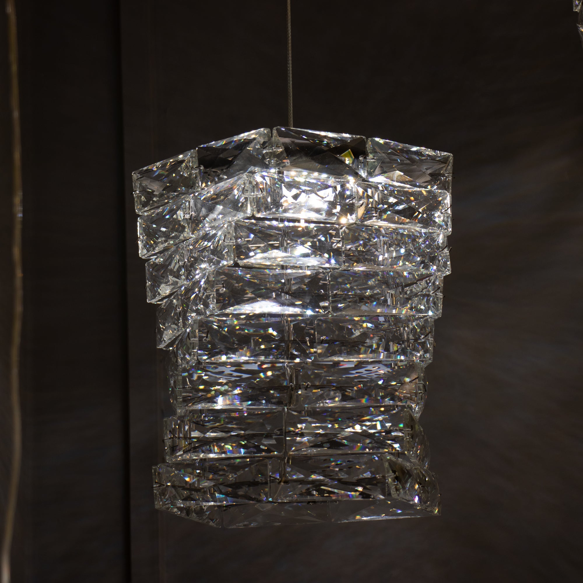 WINTHROP CRYSTAL DROPLET HANGING LIGHT