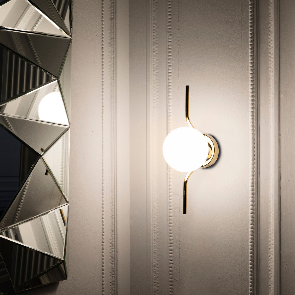 FARNWORTH RUSTIC BRASS WALL SCONCE