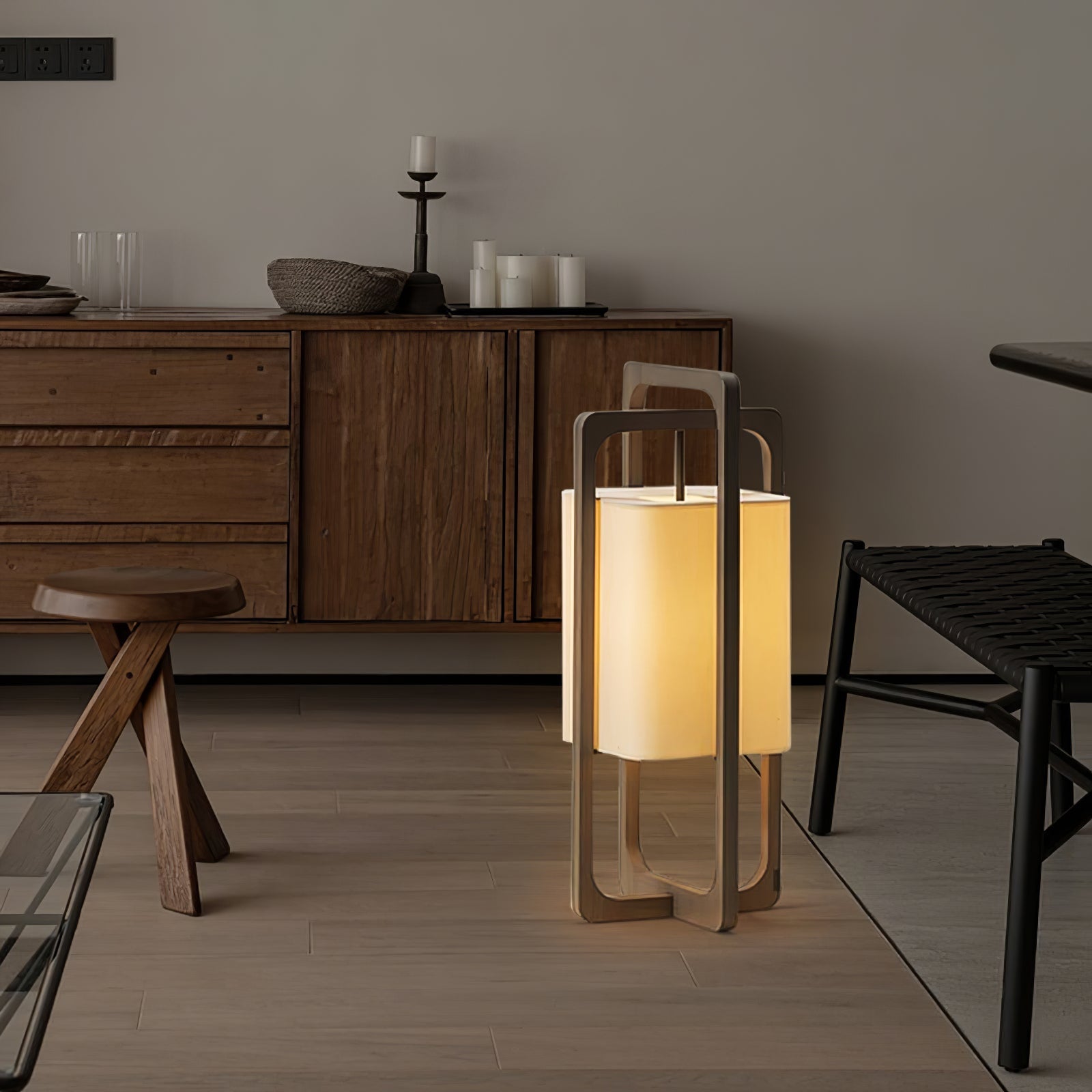 Farnsworth Radiance Nightstand Beacon