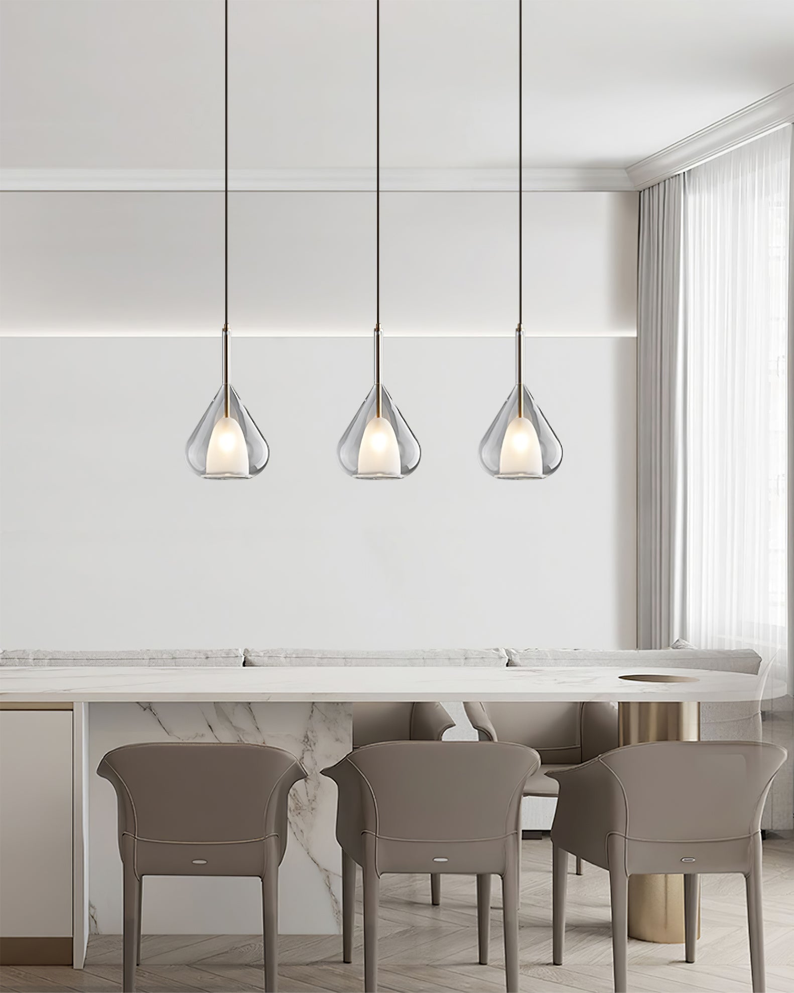 FENWICK BLOOMING GLASS PENDANT LIGHT