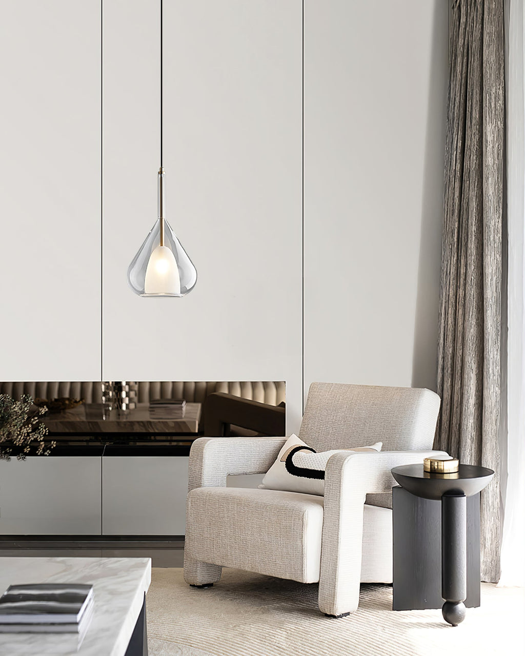 FENWICK BLOOMING GLASS PENDANT LIGHT