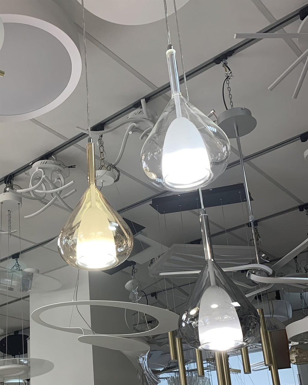 FENWICK BLOOMING GLASS PENDANT LIGHT