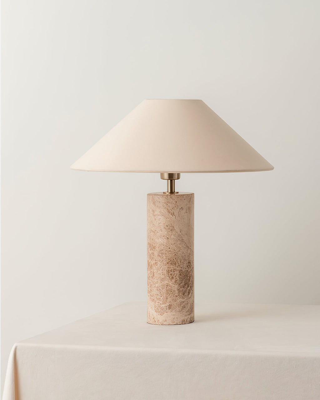 VANDERBILT CERAMIC ILLUMINATED COLUMN LAMP