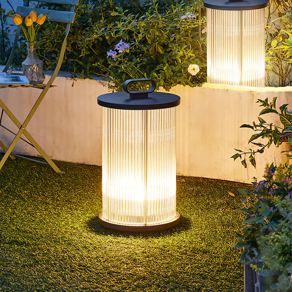 WINTHROP SOLAR-POWERED GLASS TABLE LANTERN