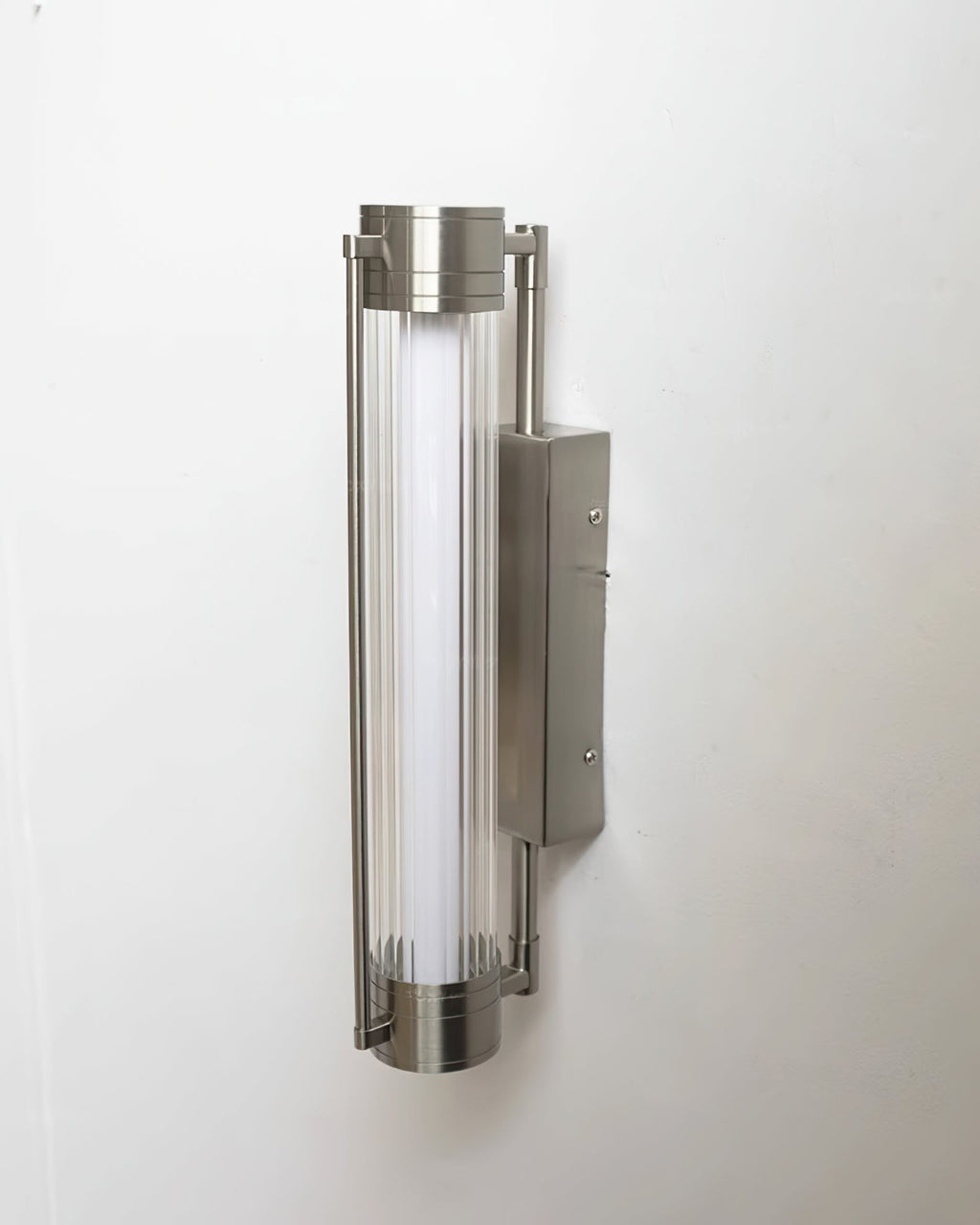 Chesterfield Vintage Glow Wall Sconce