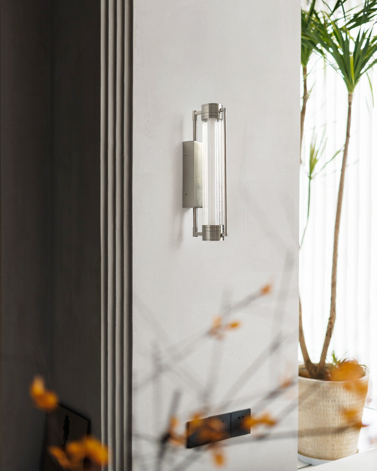 Chesterfield Vintage Glow Wall Sconce