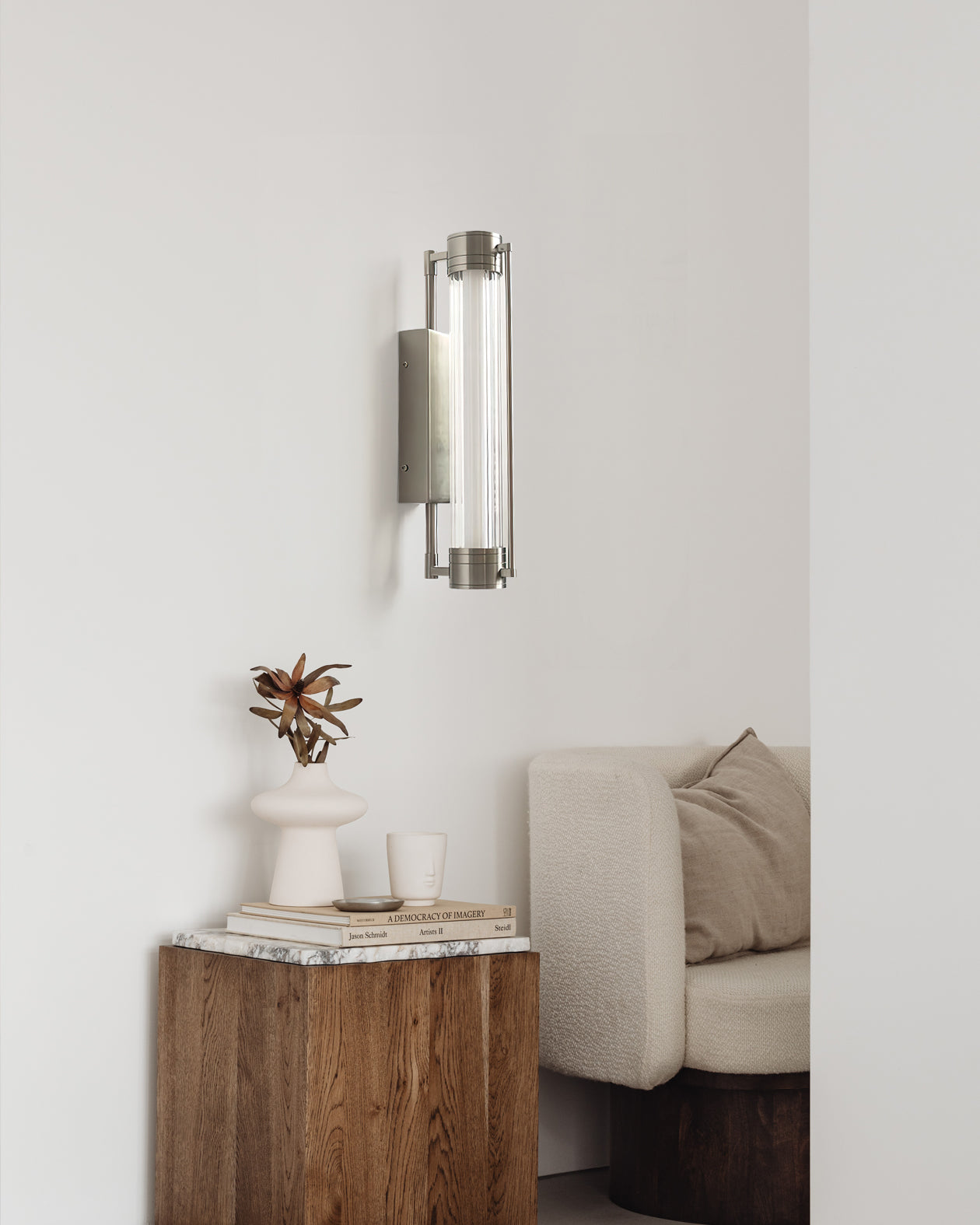 Chesterfield Vintage Glow Wall Sconce
