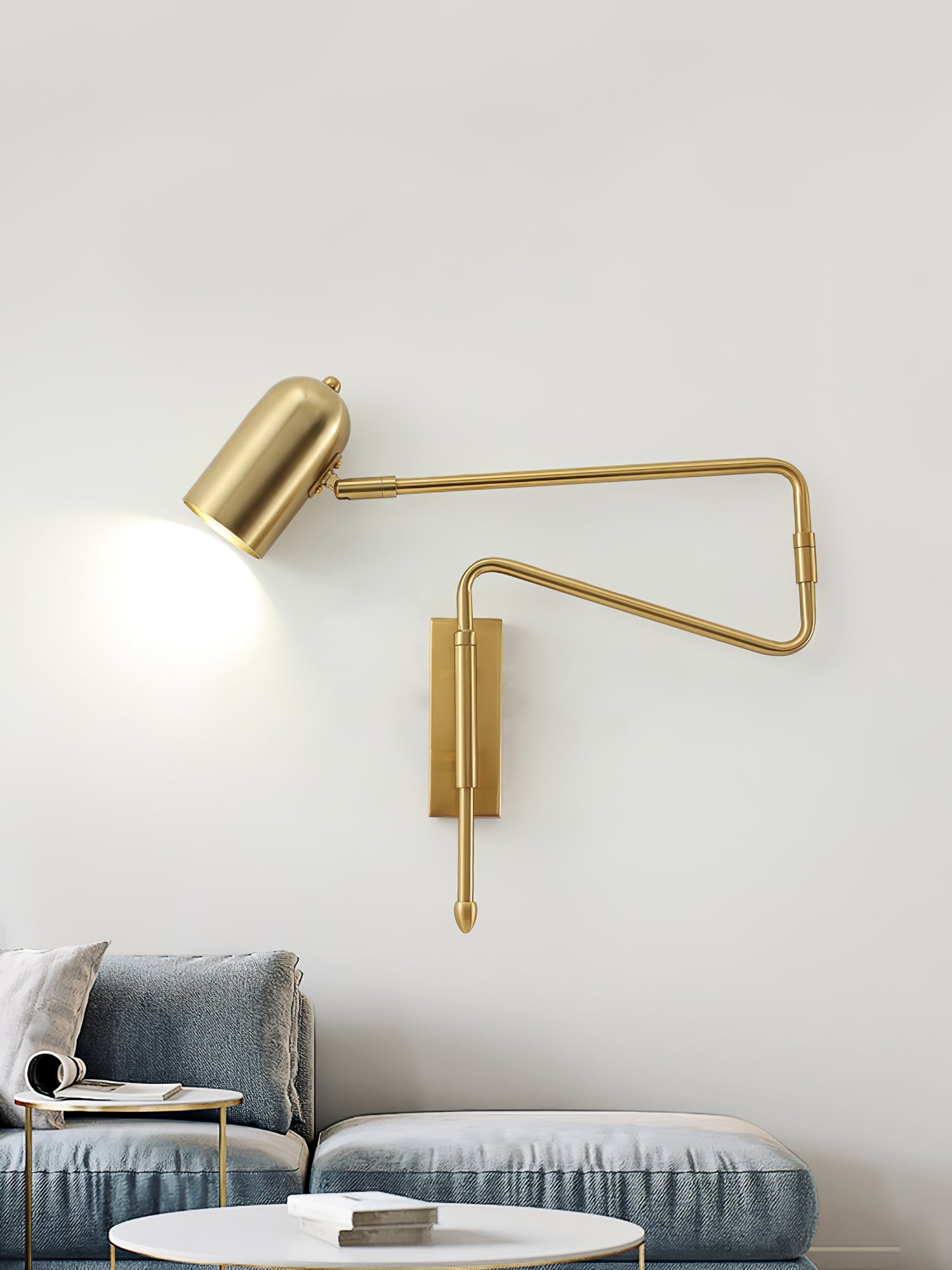 WINDSOR EXTENSIBLE ARM WALL LANTERN