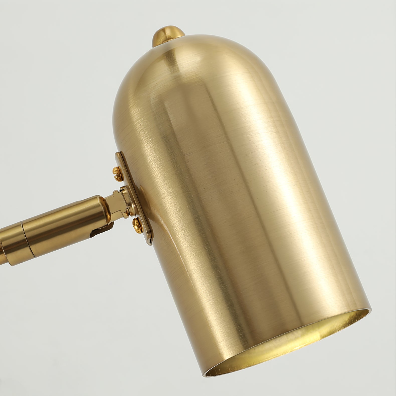 WINDSOR EXTENSIBLE ARM WALL LANTERN