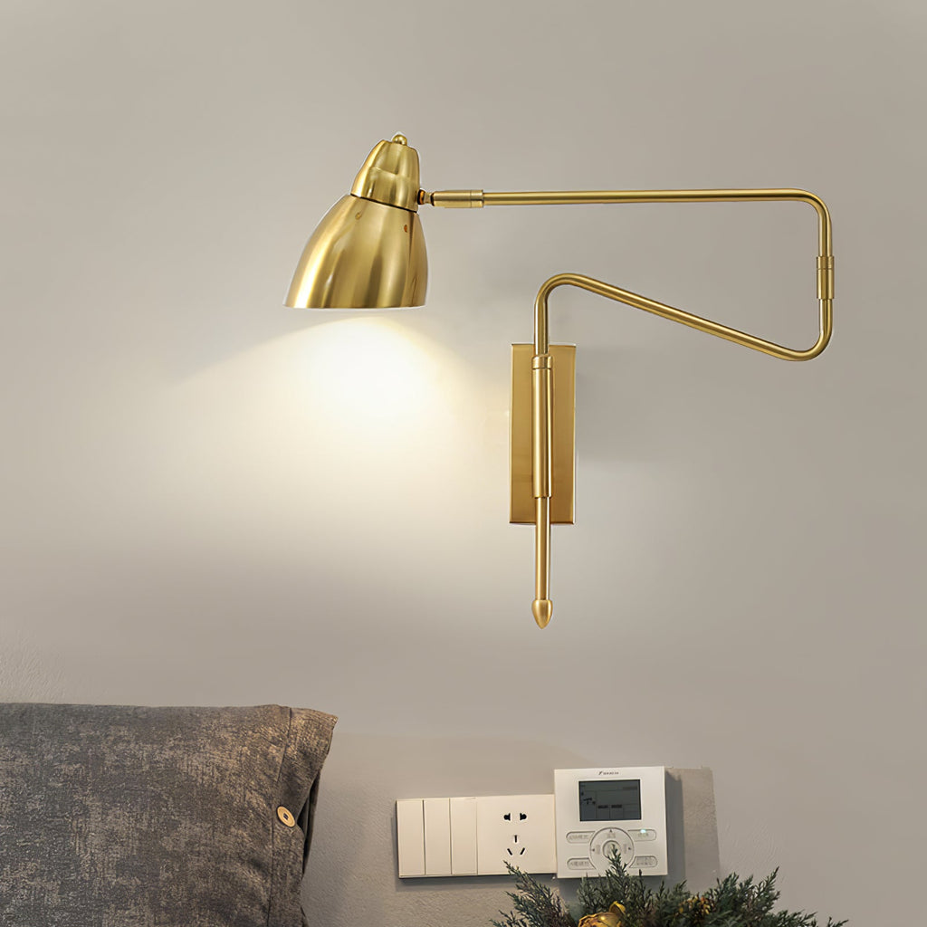 WINDSOR EXTENSIBLE ARM WALL LANTERN