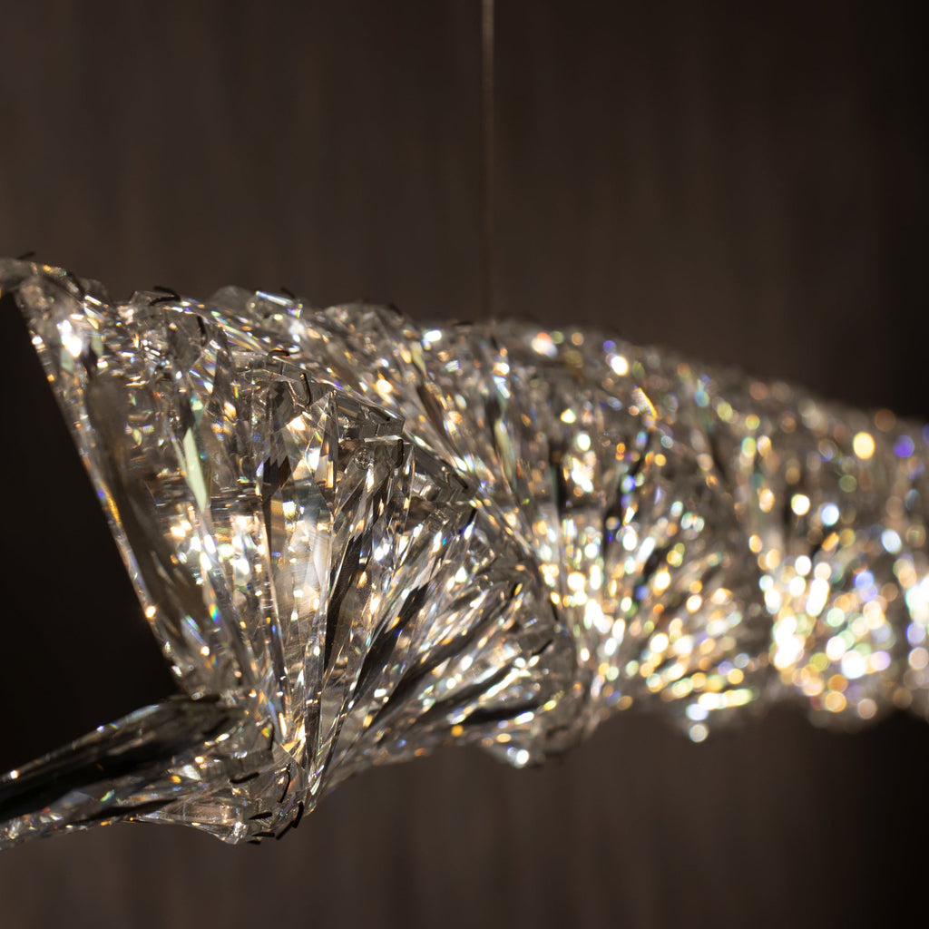 RAVENHURST CRYSTAL DROPLET PENDANT
