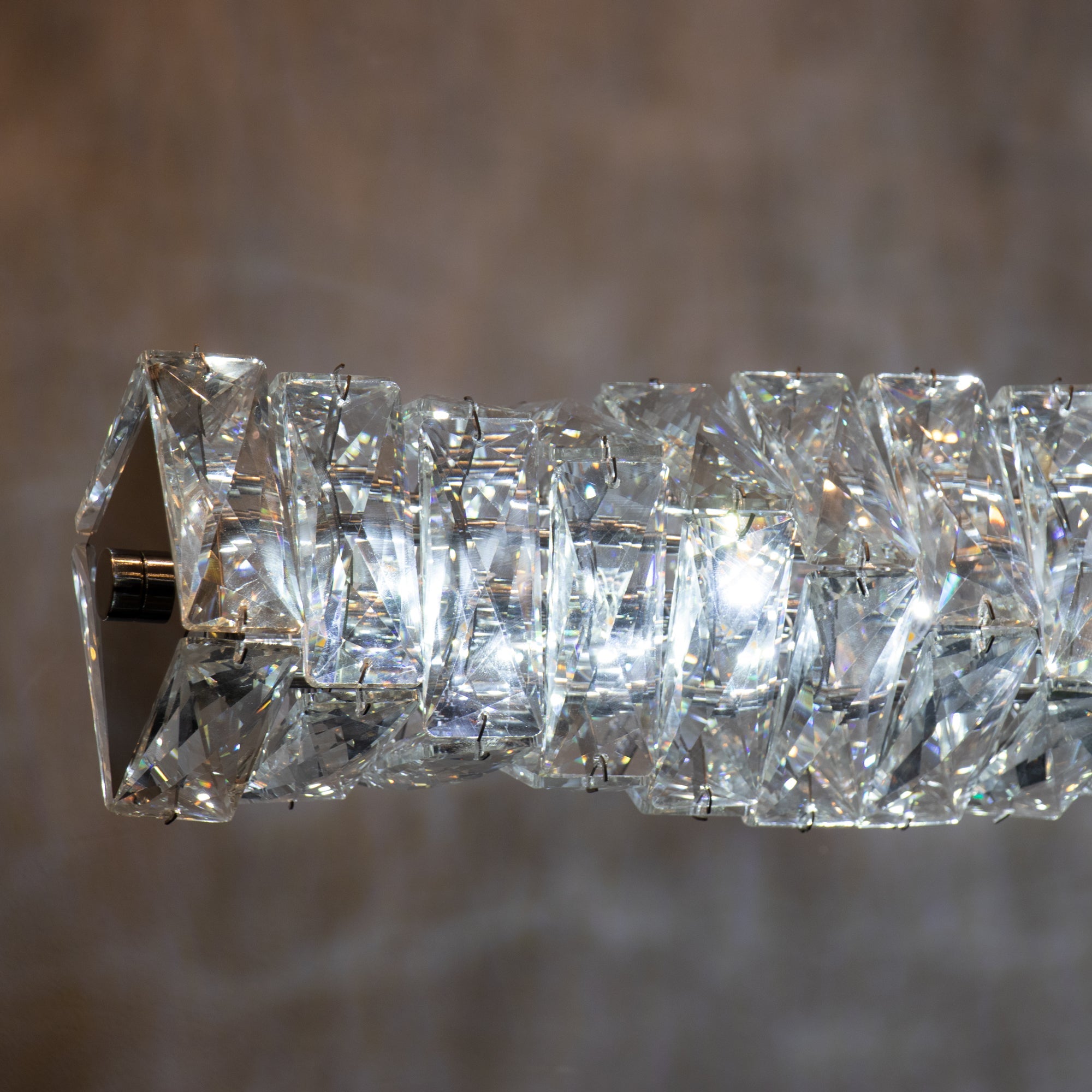 RAVENHURST CRYSTAL DROPLET PENDANT