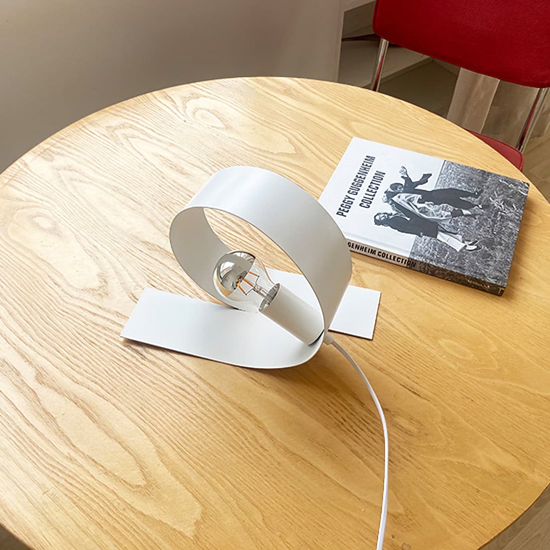 WINTHORPE SWIRL DESK LANTERN