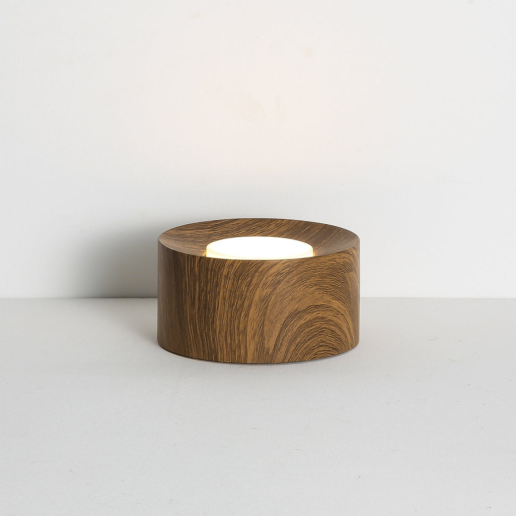 WILLOUGHBY HORIZON FLUSH MOUNT LIGHT
