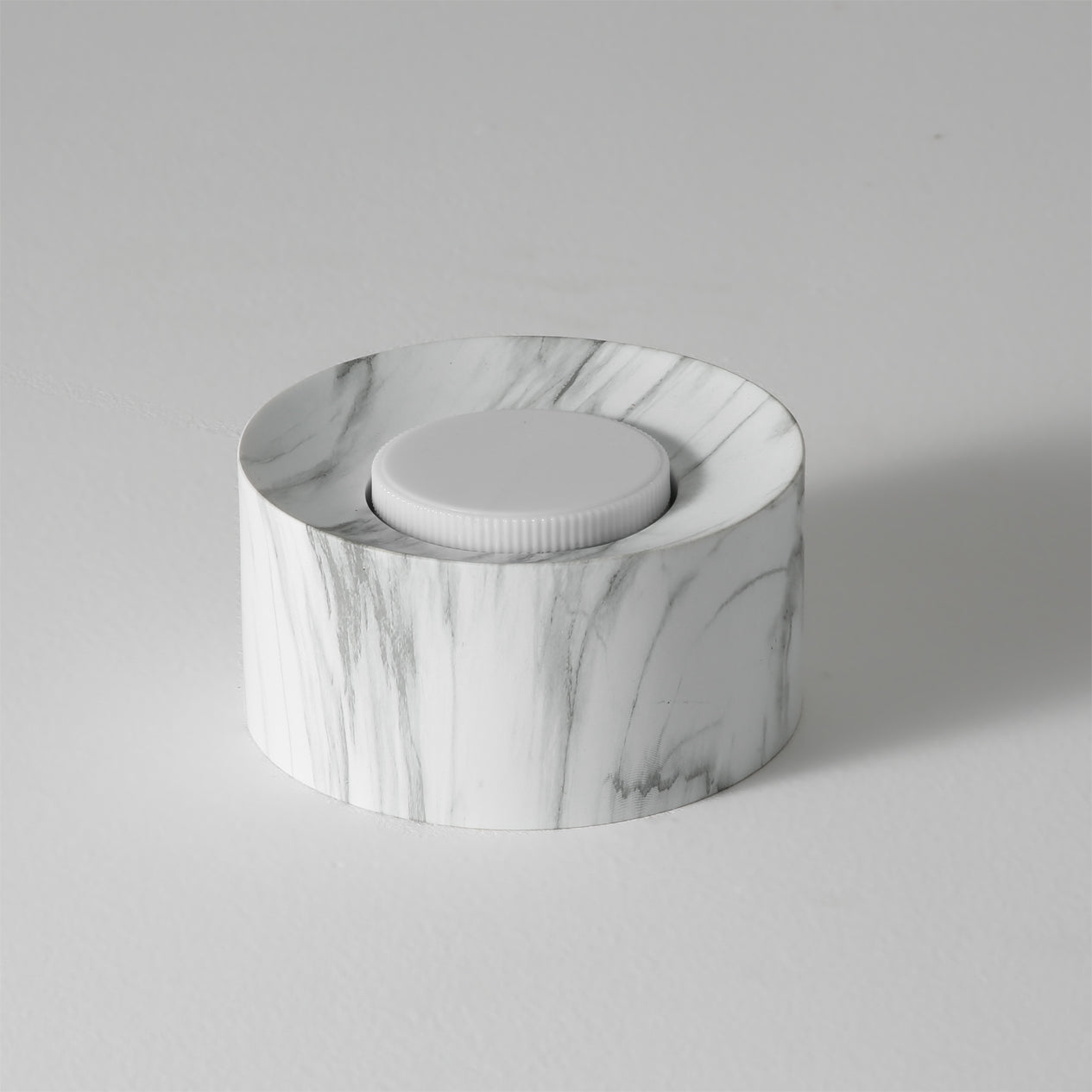 WILLOUGHBY HORIZON FLUSH MOUNT LIGHT