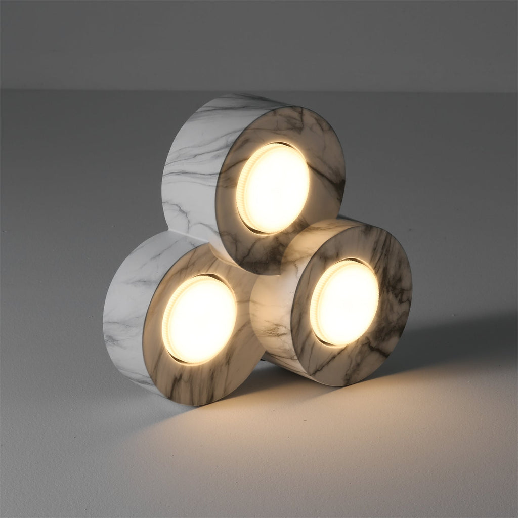 WILLOUGHBY HORIZON FLUSH MOUNT LIGHT