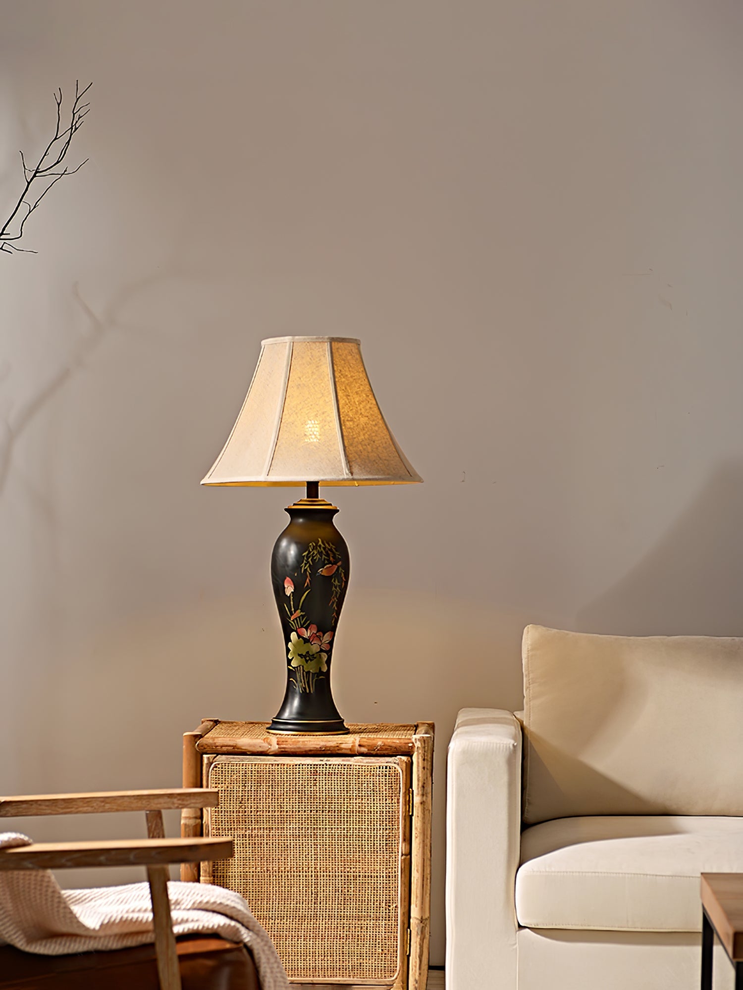 WINTHROP PORCELAIN ILLUMINATION LAMP