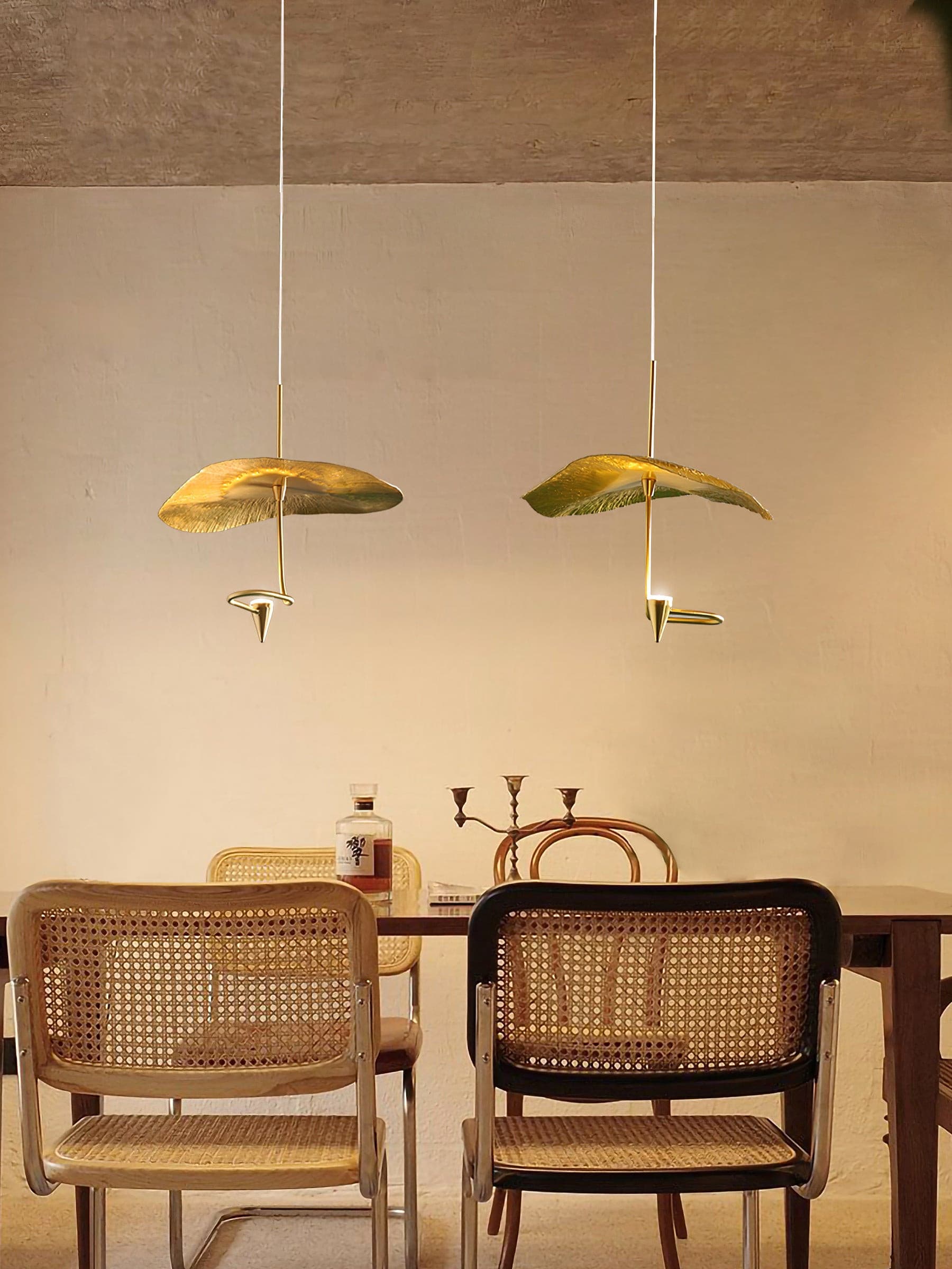 VERITY FLORA CEILING LIGHT