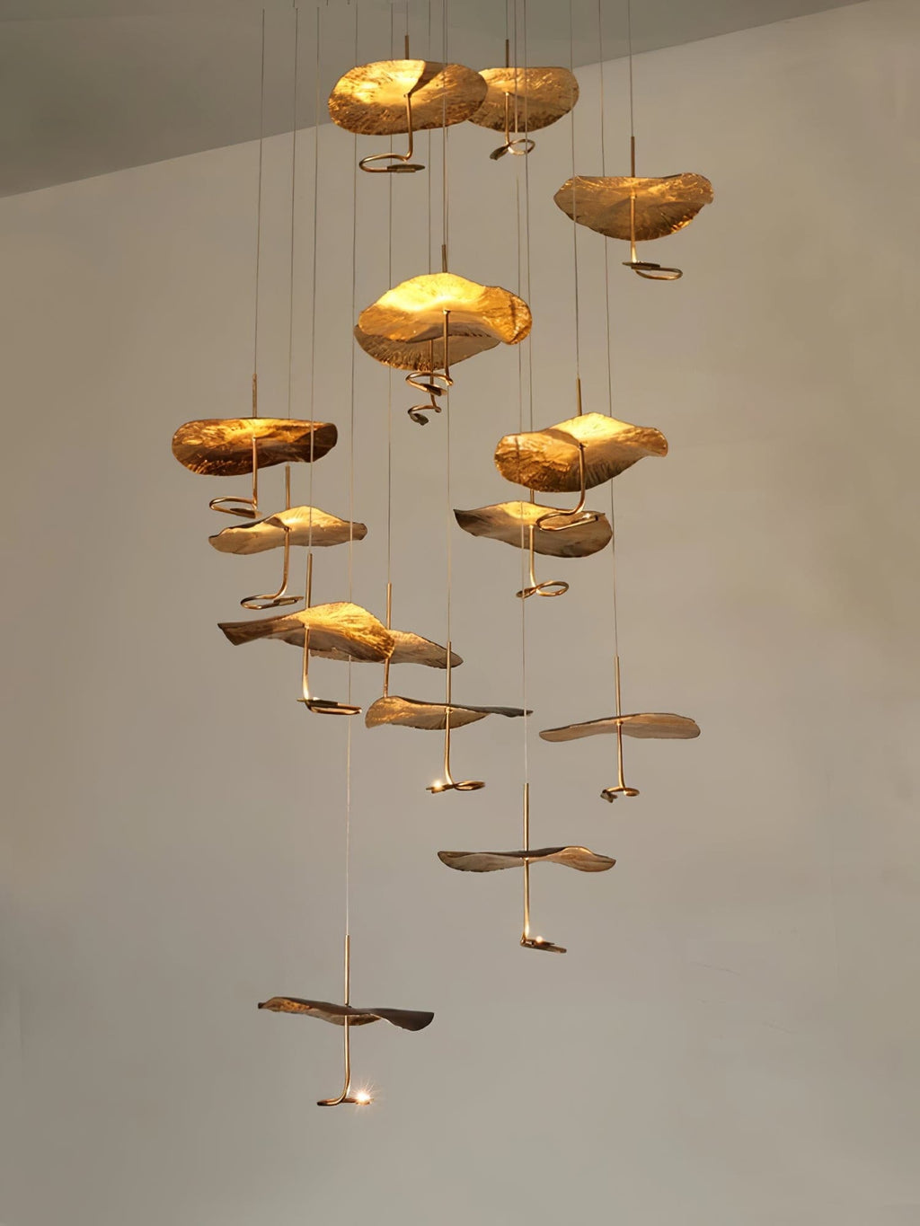 VERITY FLORA CEILING LIGHT