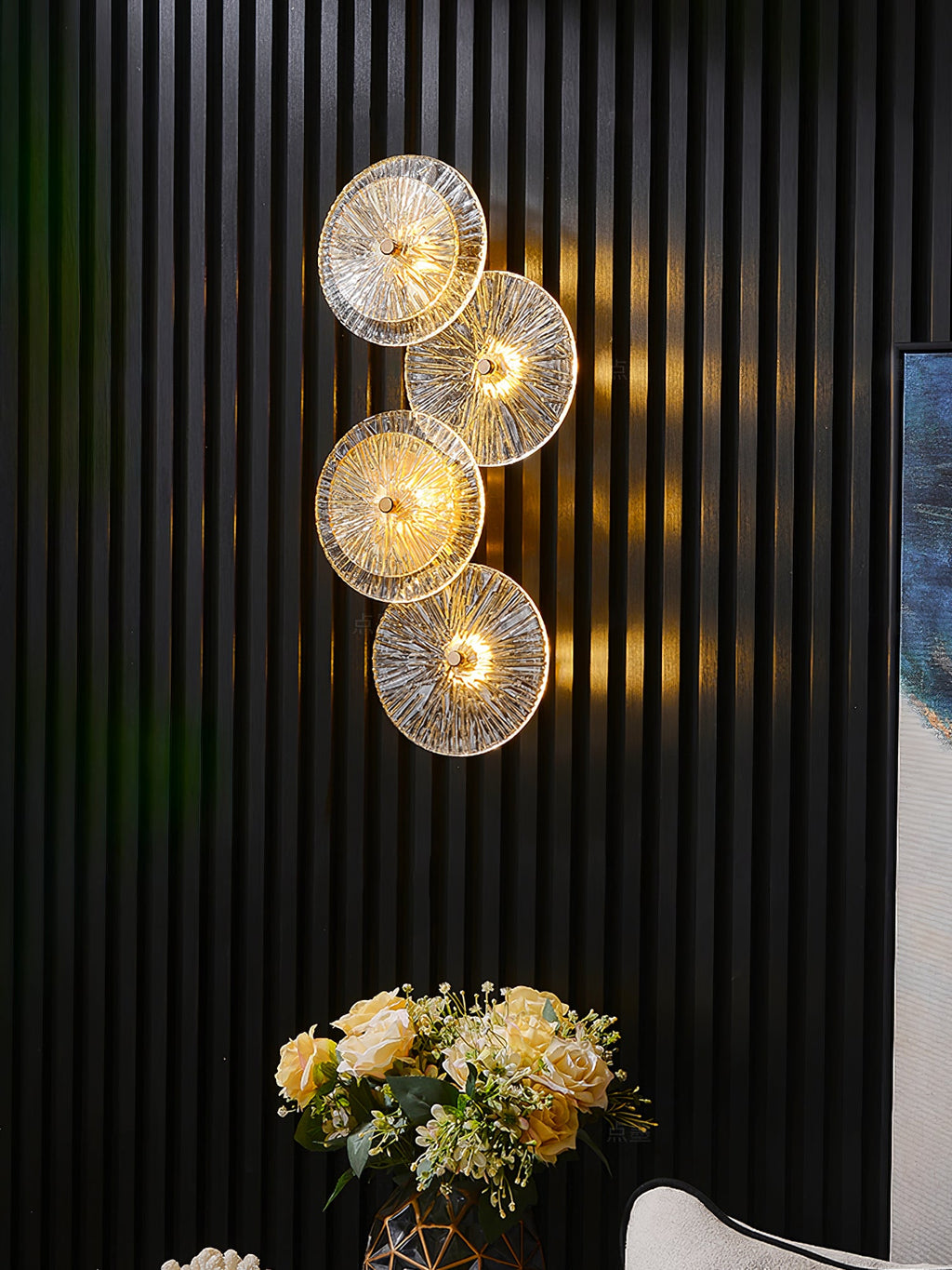 VERDANT FOLIO ILLUMINATED WALL SCONCE