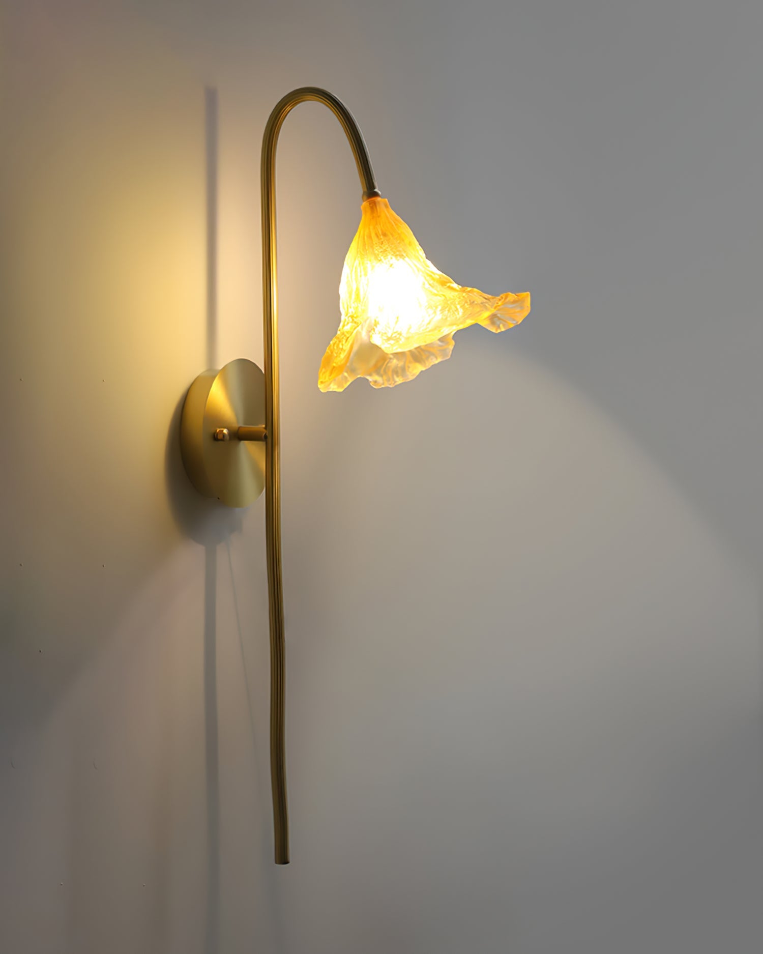 WINTERBOURNE AMBER GLOW WALL SCONCE