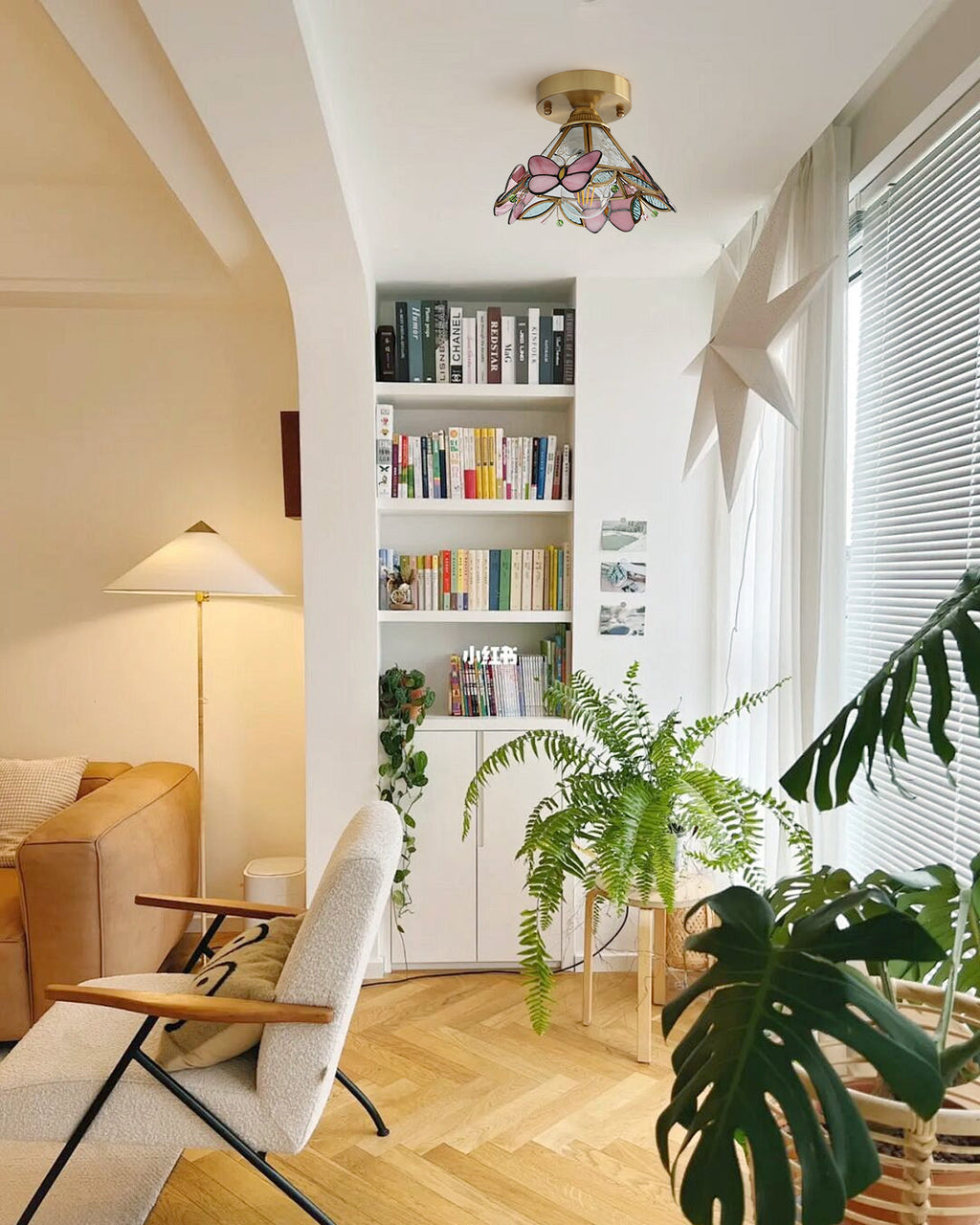 FENWICK FLUTTERING WING CEILING LIGHT