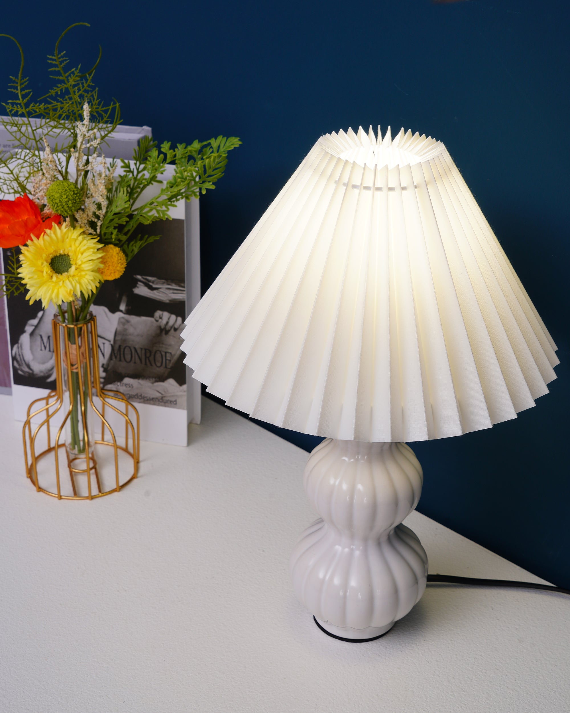 FELICITY RUFFLED SHADE TABLE LAMP