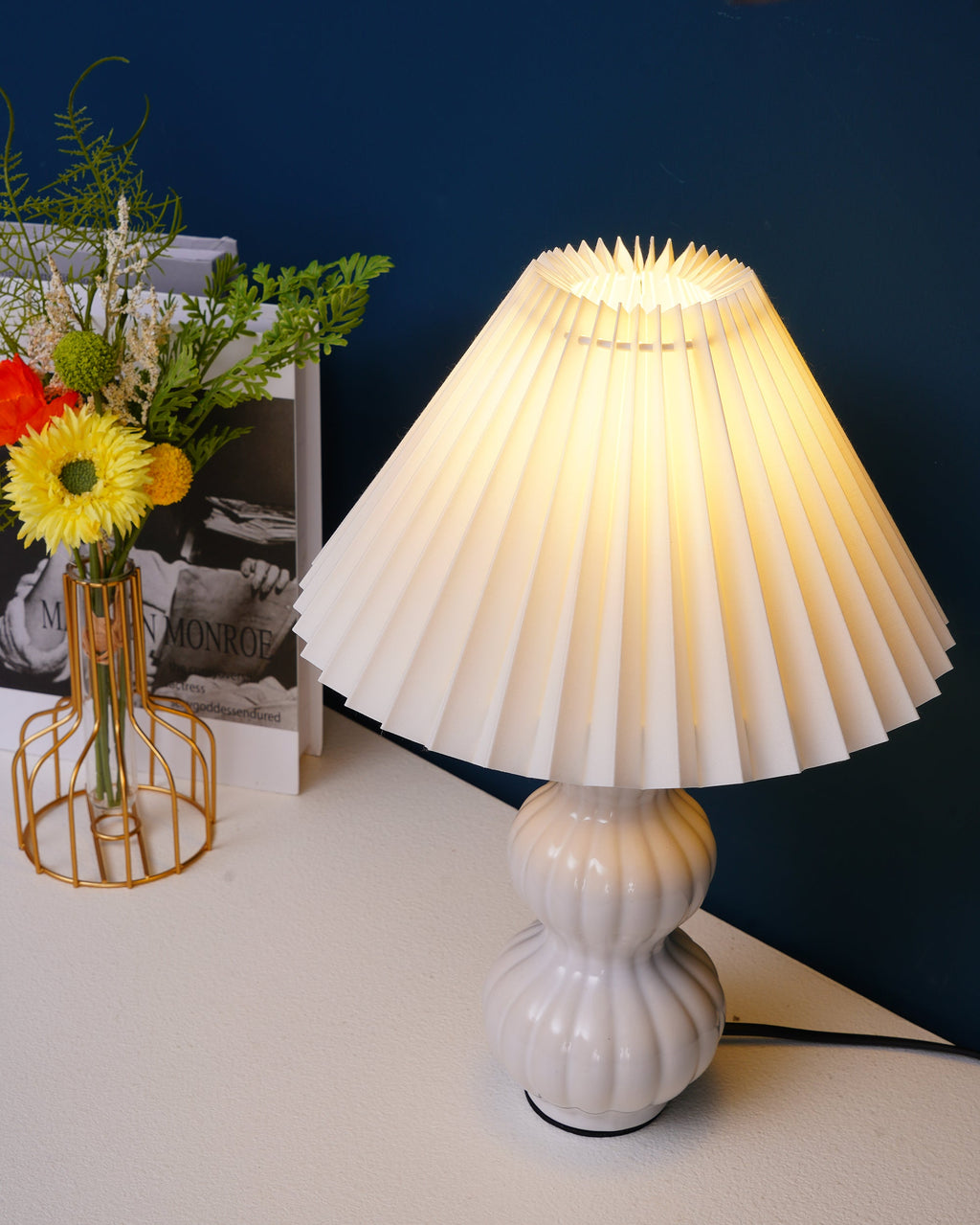 FELICITY RUFFLED SHADE TABLE LAMP