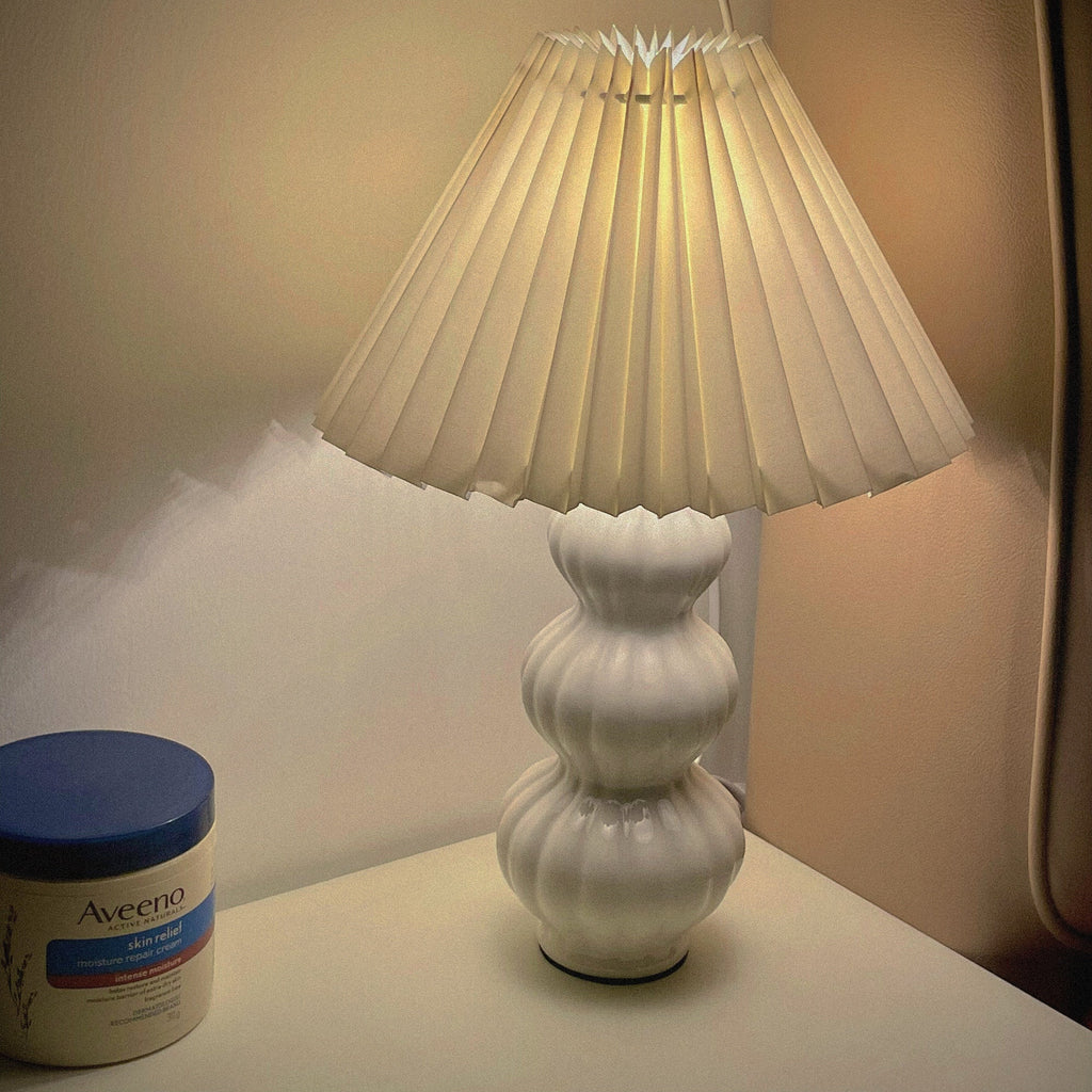 FELICITY RUFFLED SHADE TABLE LAMP