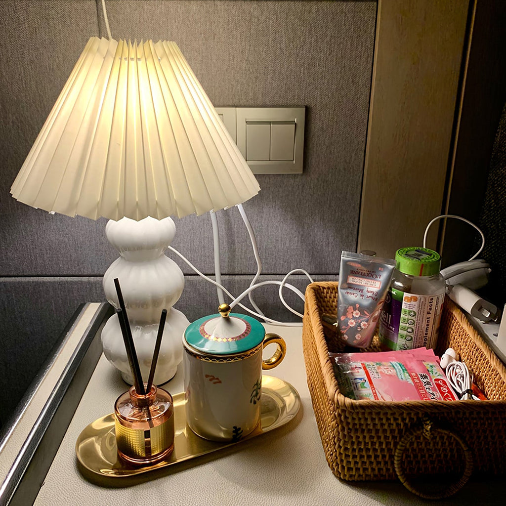 FELICITY RUFFLED SHADE TABLE LAMP