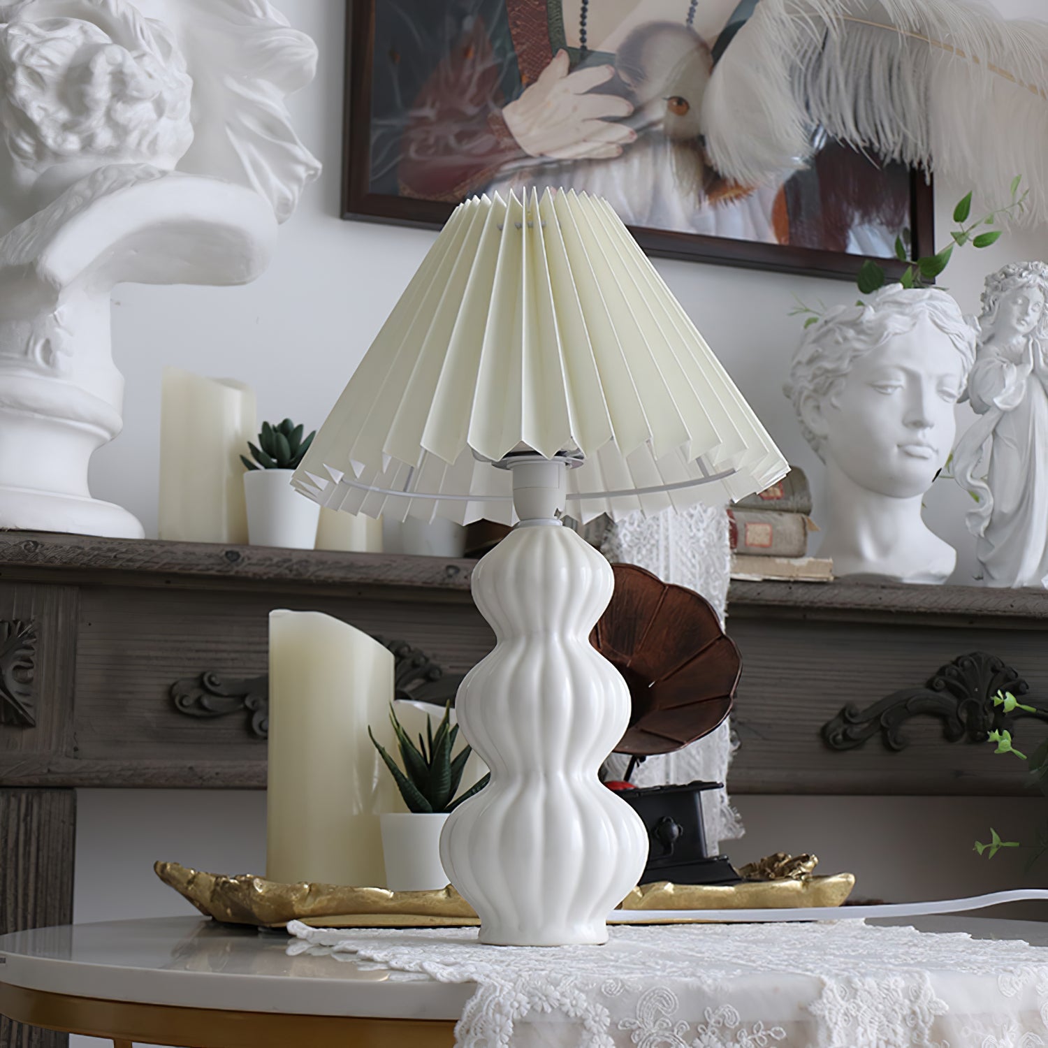 FELICITY RUFFLED SHADE TABLE LAMP