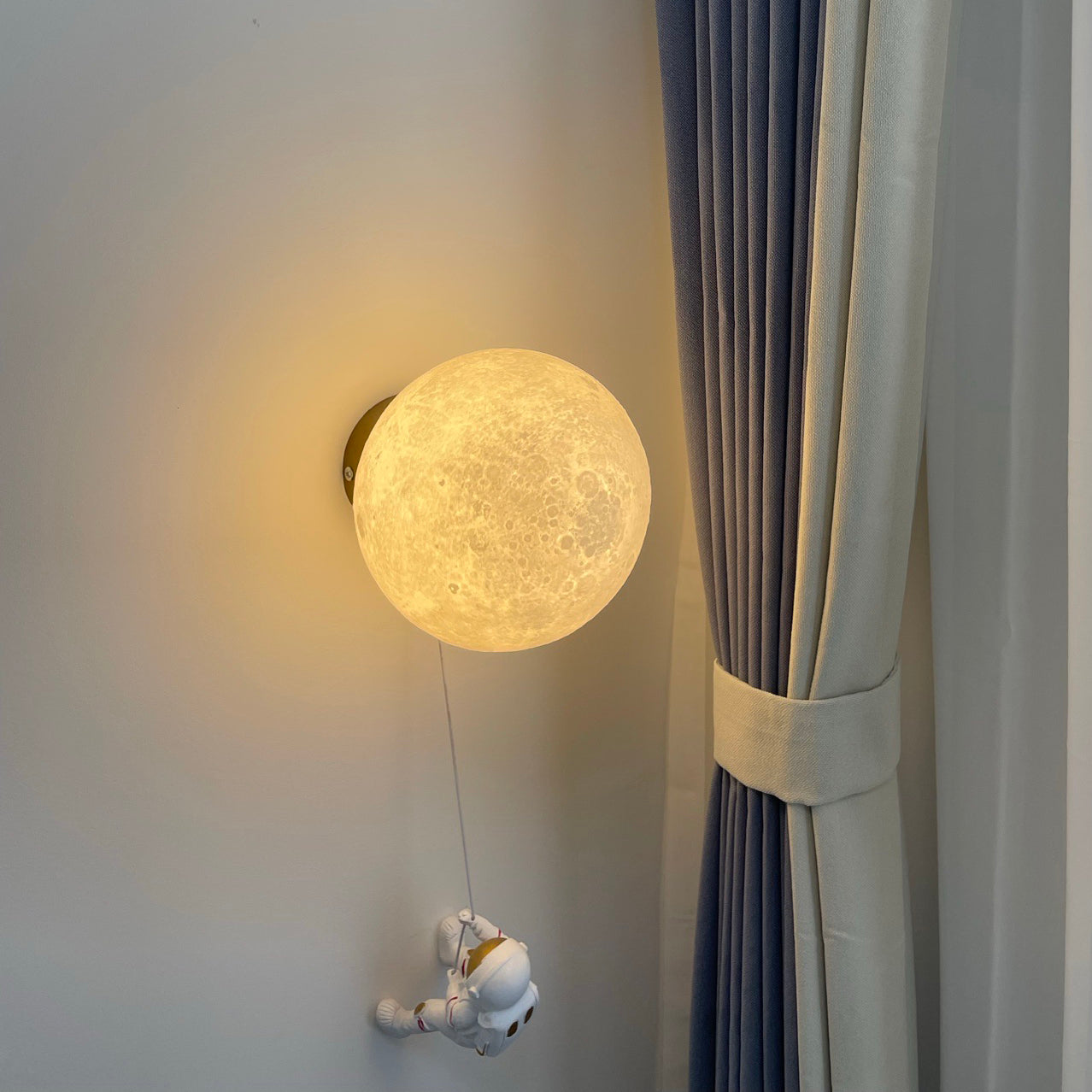 ASTRAL NOCTURNE WALL SCONCE